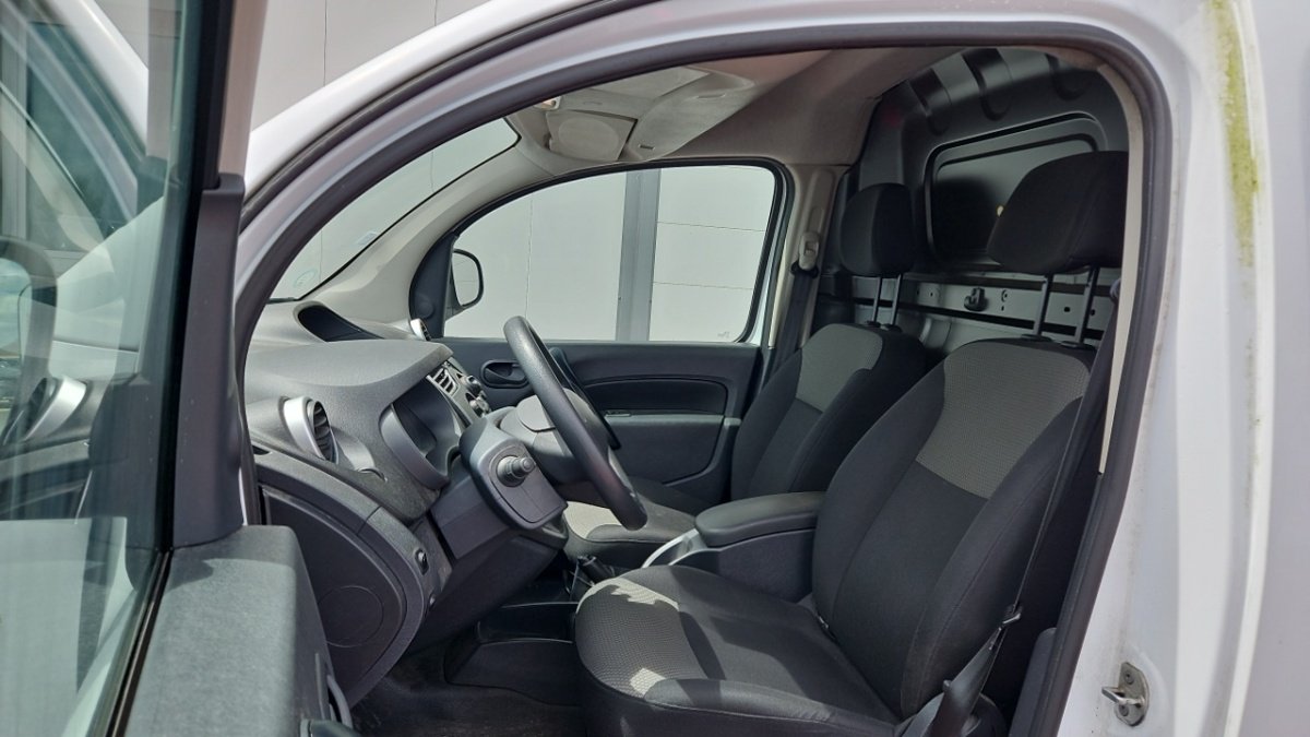 Renault Kangoo Express - Photo 13