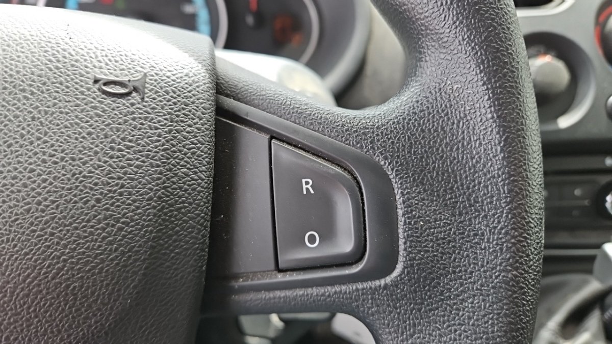 Renault Kangoo Express - Photo 18
