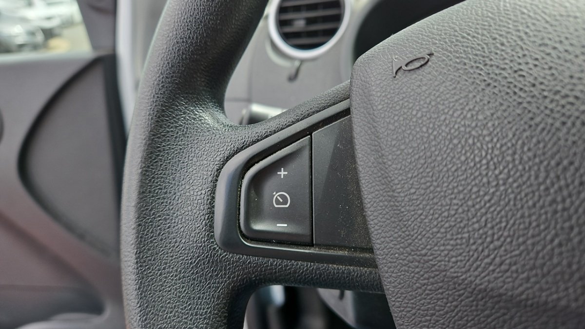Renault Kangoo Express - Photo 19