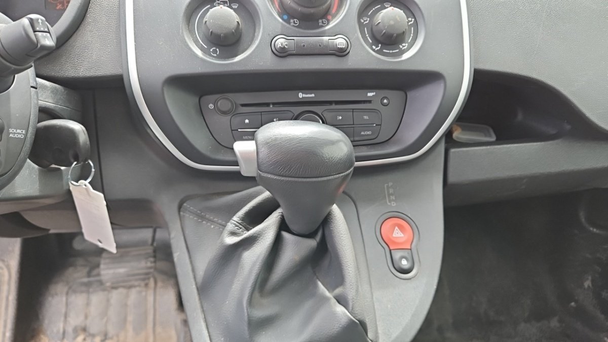 Renault Kangoo Express - Photo 24