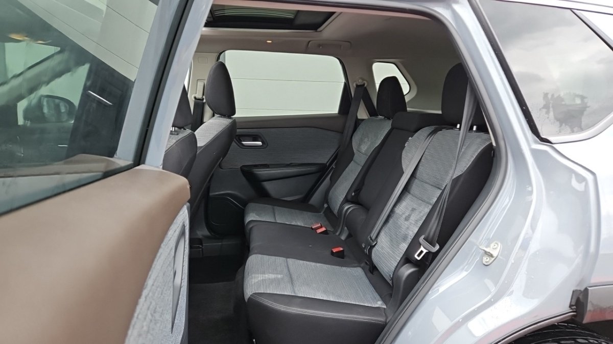 Nissan X-Trail - Photo 12