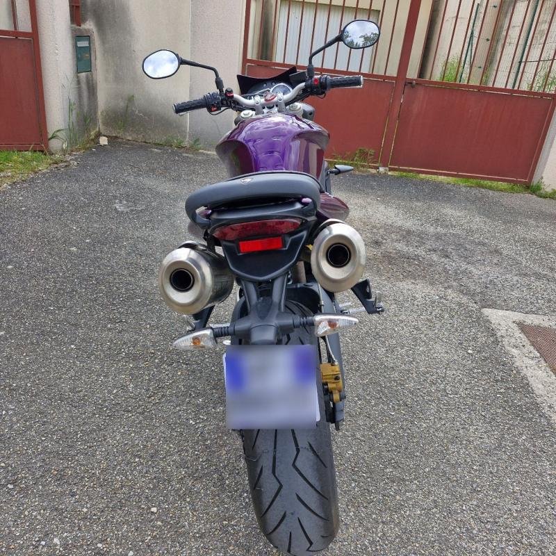 Triumph Street Triple - Photo 2