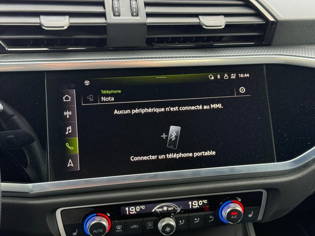 Audi Q3 - Photo 14