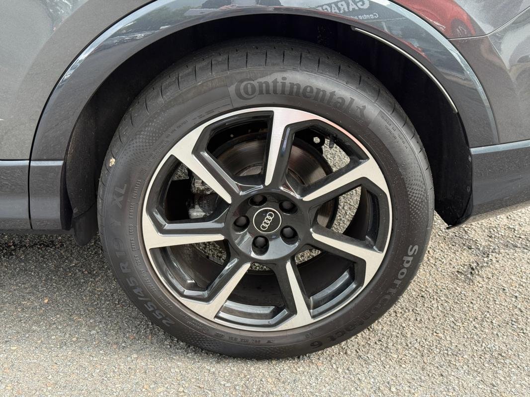 Audi Q3 - Photo 31
