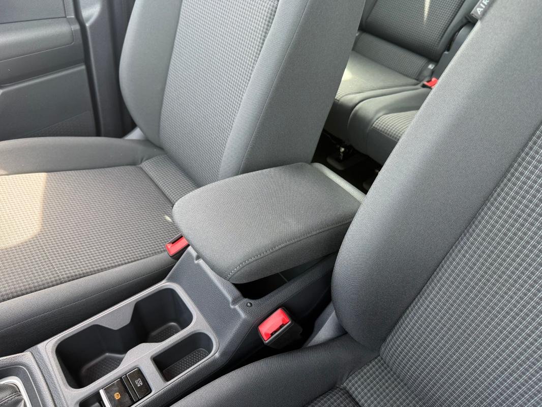 Volkswagen Caddy - Photo 21