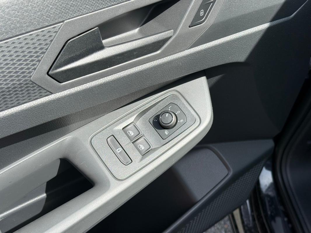 Volkswagen Caddy - Photo 7