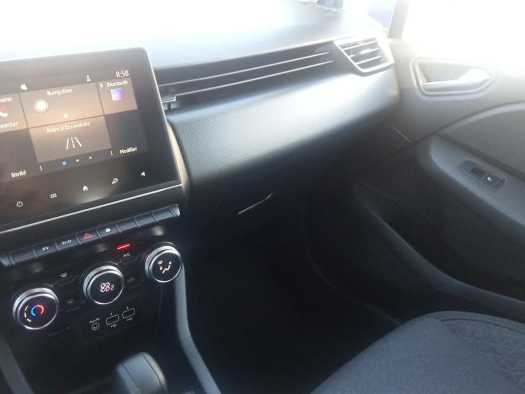 Renault Clio - Photo 26