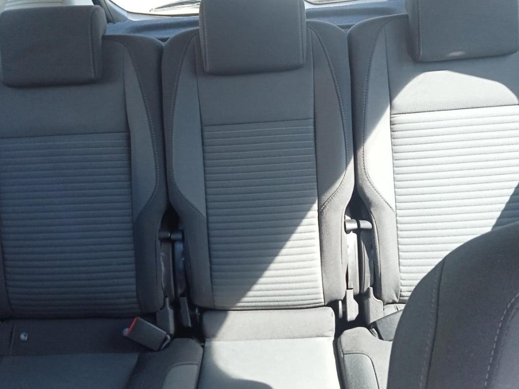 Ford C-Max - Photo 27
