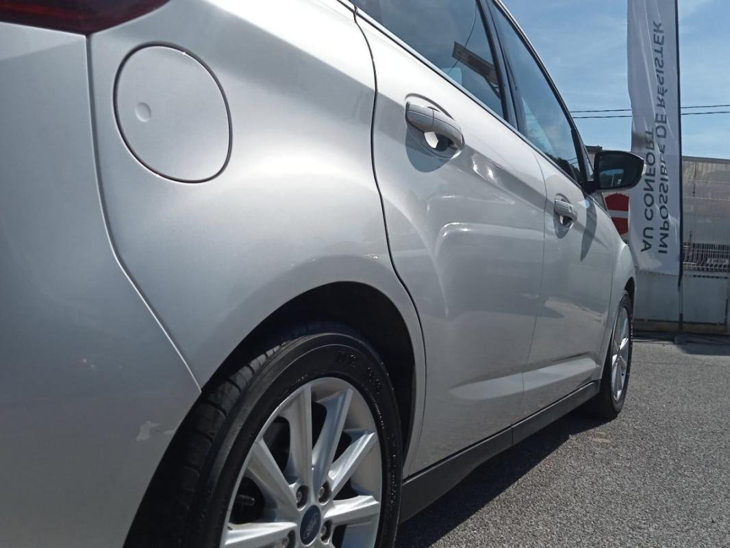 Ford C-Max - Photo 35