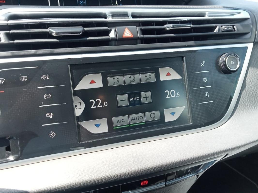 Citroën Grand C4 Picasso - Photo 23