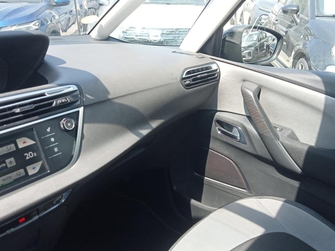 Citroën Grand C4 Picasso - Photo 26