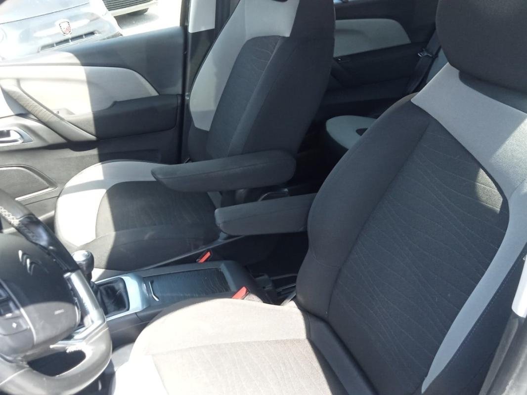 Citroën Grand C4 Picasso - Photo 27
