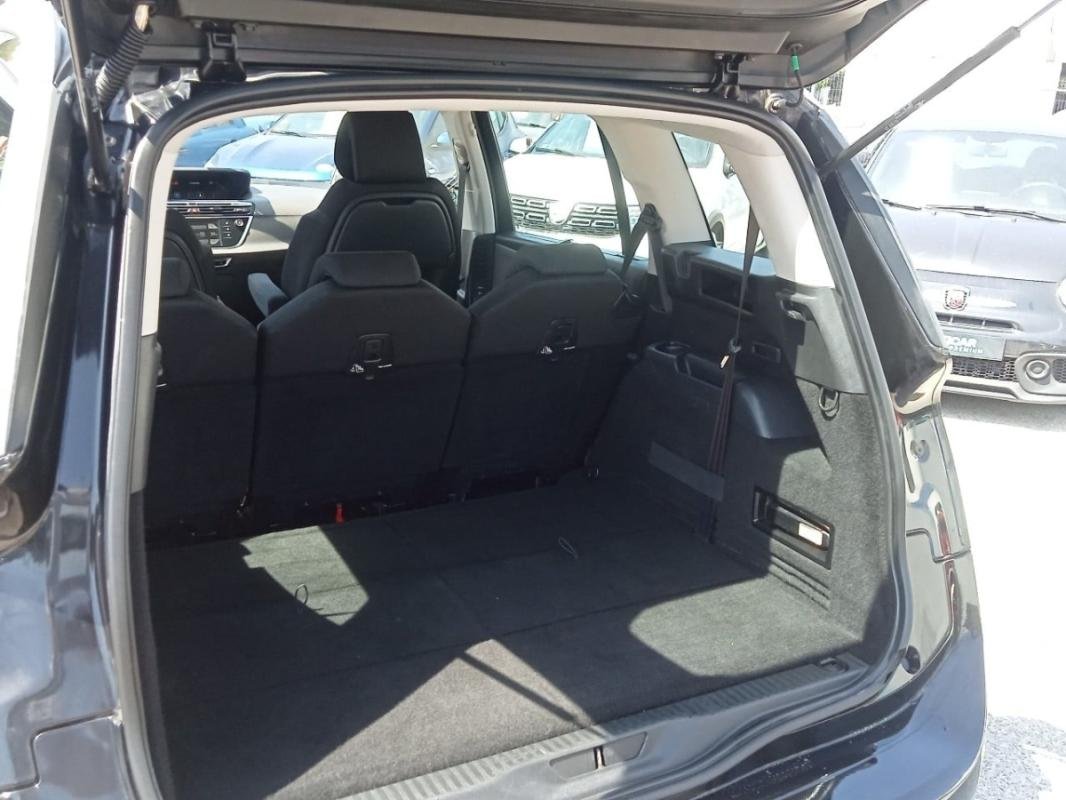 Citroën Grand C4 Picasso - Photo 31