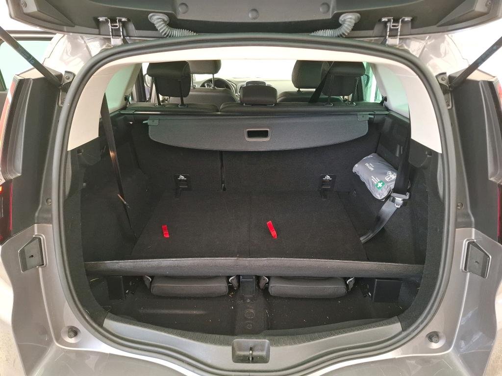 Renault Grand Scénic - Photo 9