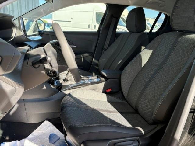Peugeot 208 - Photo 3