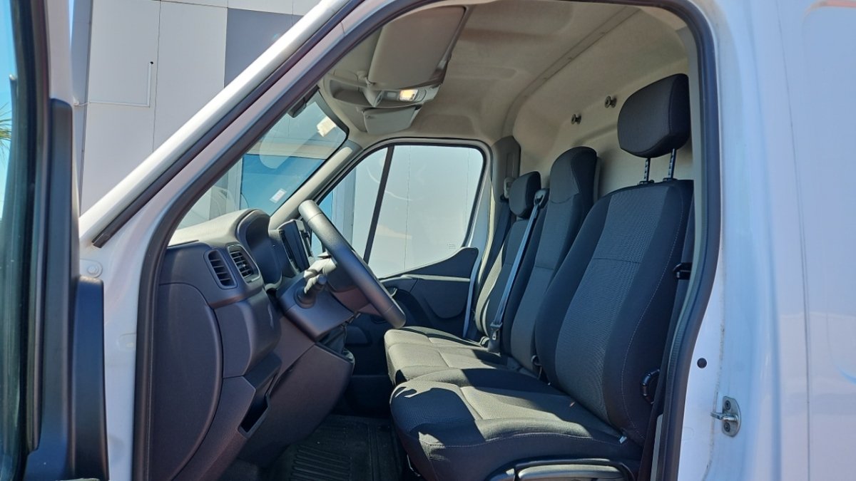 Renault Master - Photo 12