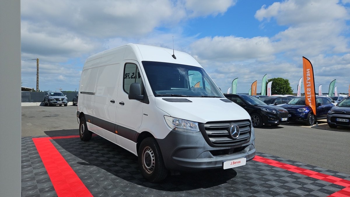Mercedes Sprinter - Photo 6