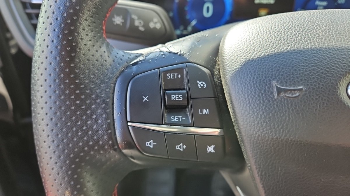 Ford Kuga - Photo 21