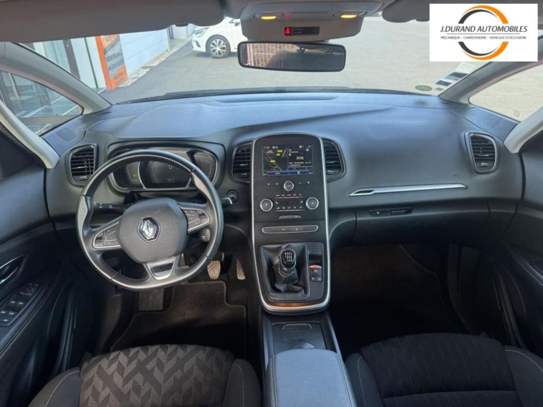 Renault Scénic - Photo 8