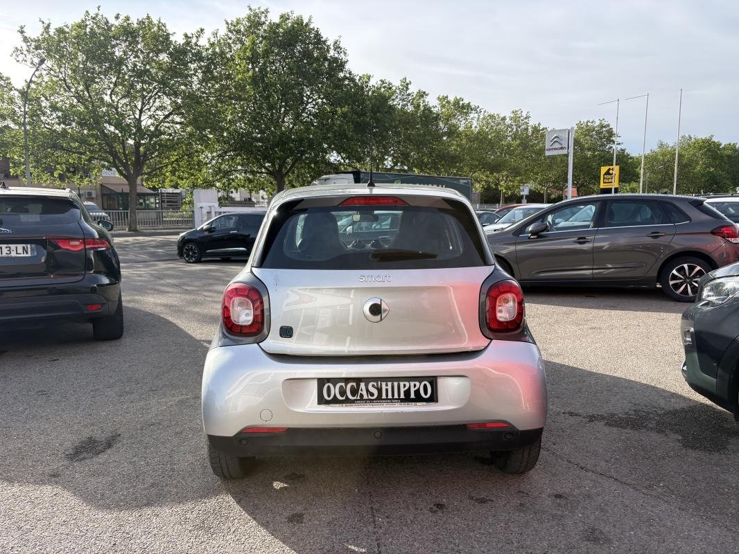 Smart ForFour - Photo 2