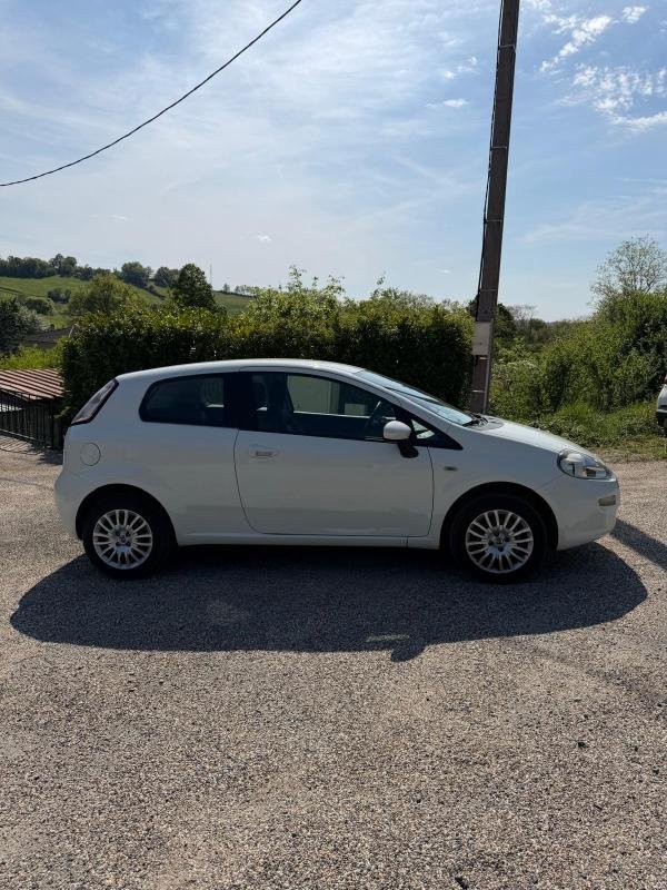Fiat Punto Evo - Photo 2