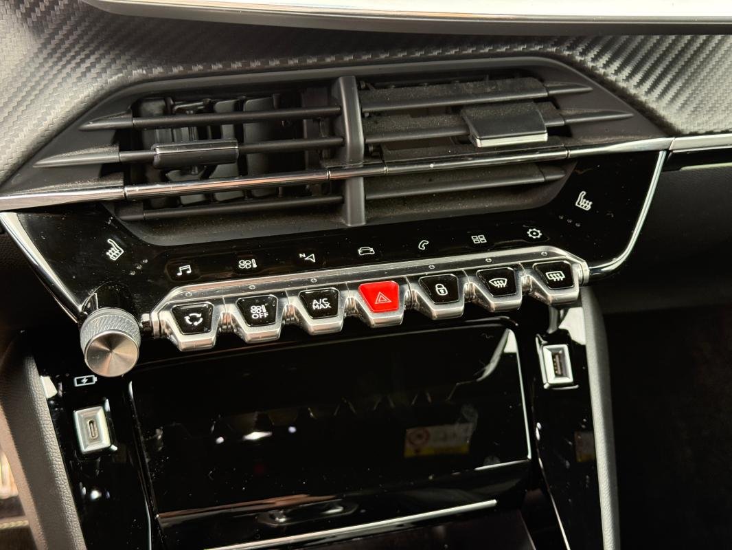 Peugeot 2008 - Photo 14