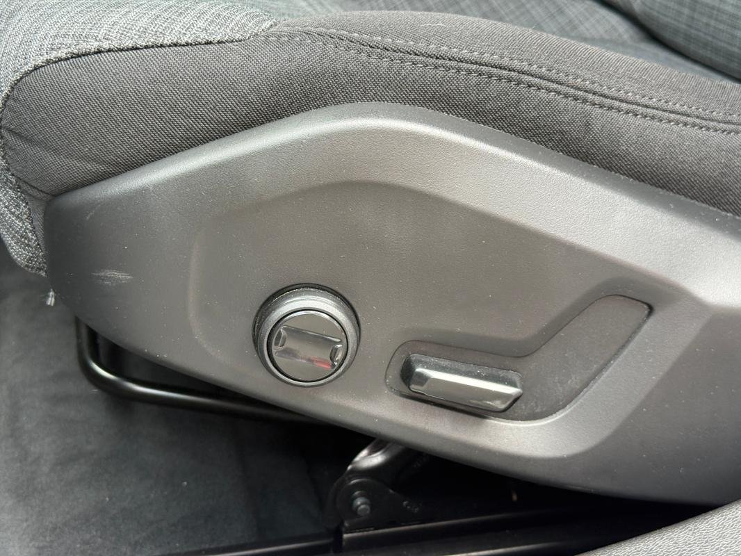 Volvo S60 - Photo 11