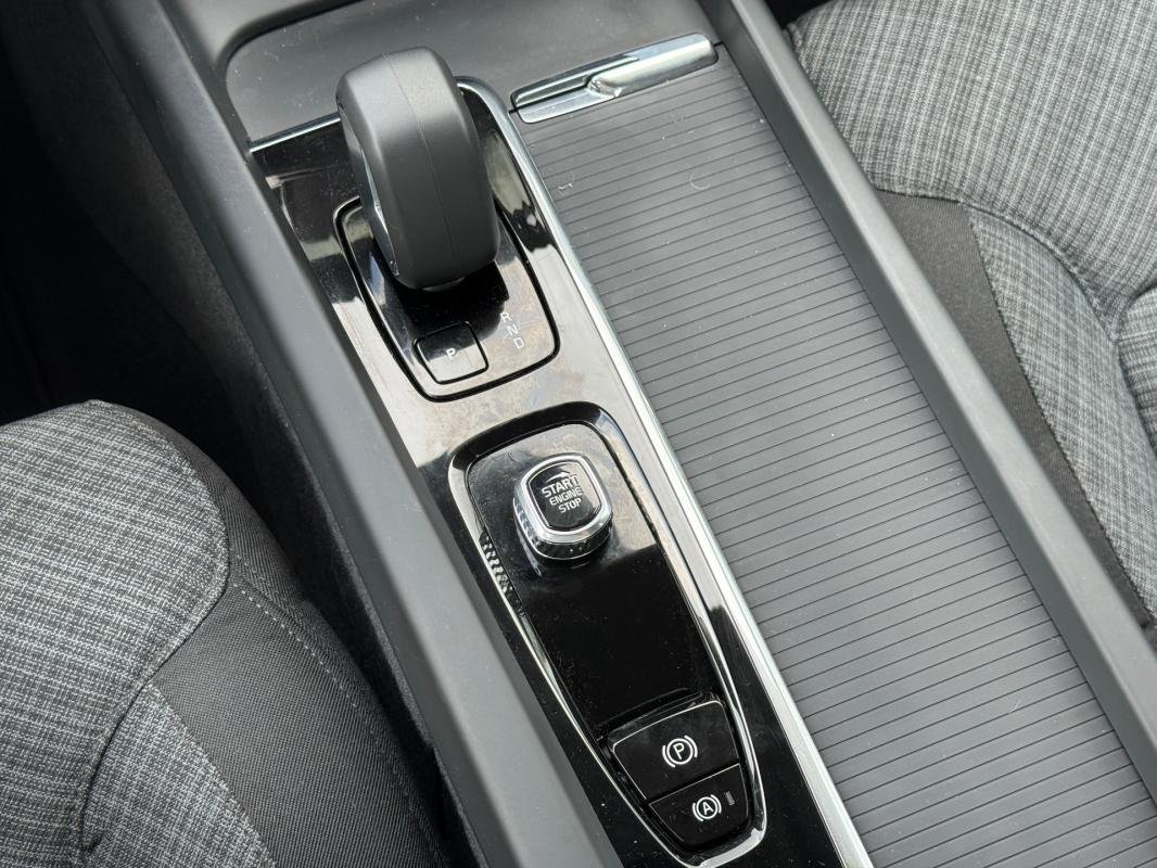Volvo S60 - Photo 19