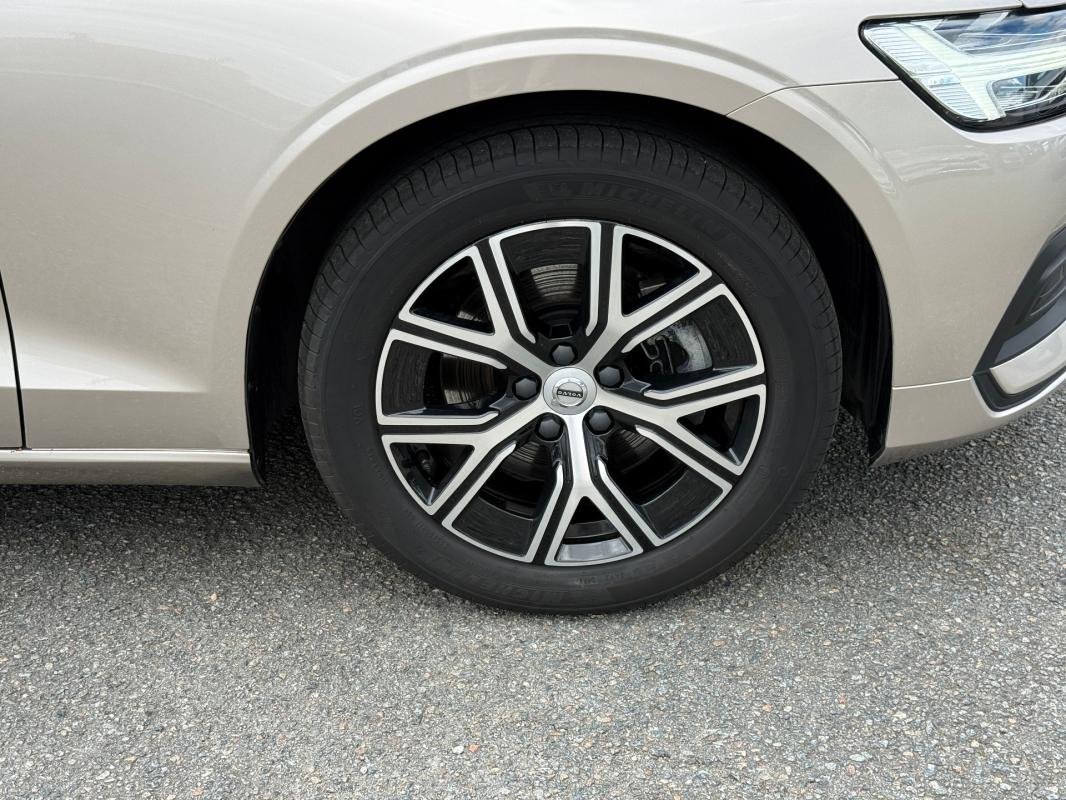 Volvo S60 - Photo 24