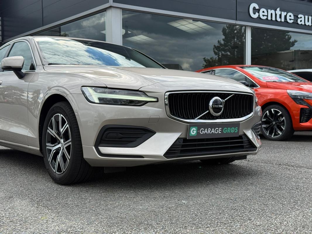 Volvo S60 - Photo 25