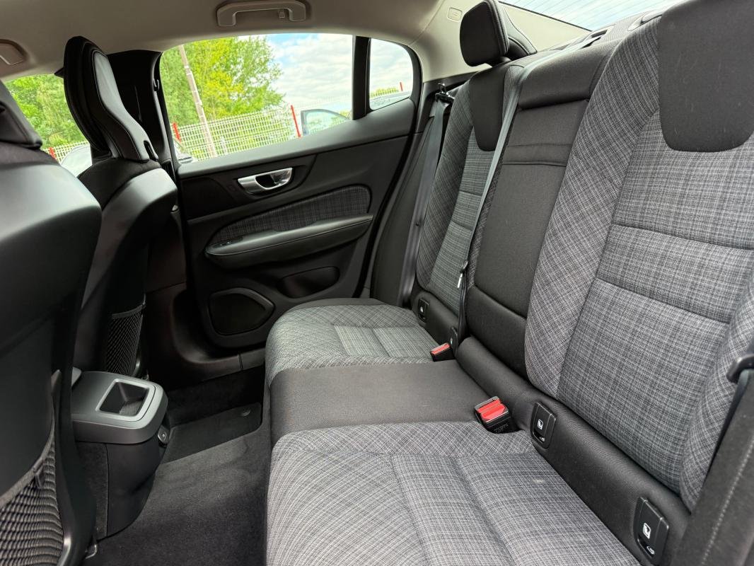 Volvo S60 - Photo 9