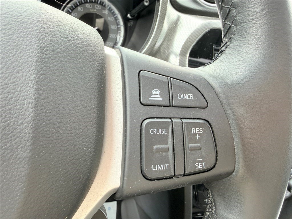 Suzuki Vitara - Photo 12