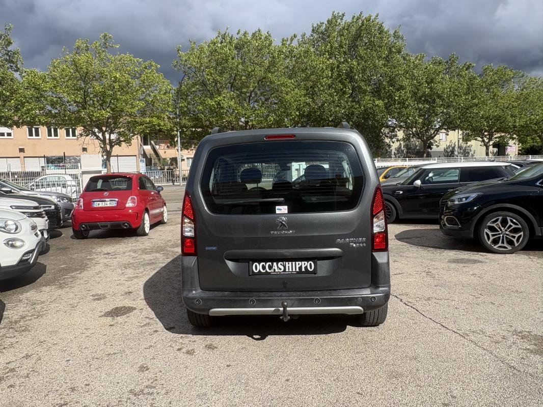 Peugeot Partner Tepee - Photo 2