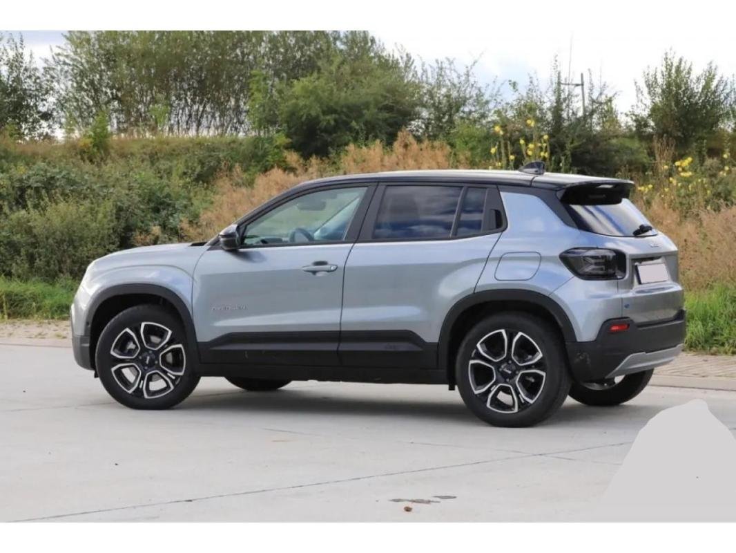 Jeep Avenger - Photo 3