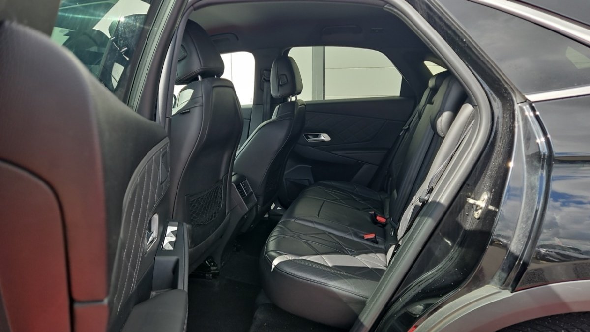 DS DS 7 Crossback - Photo 11