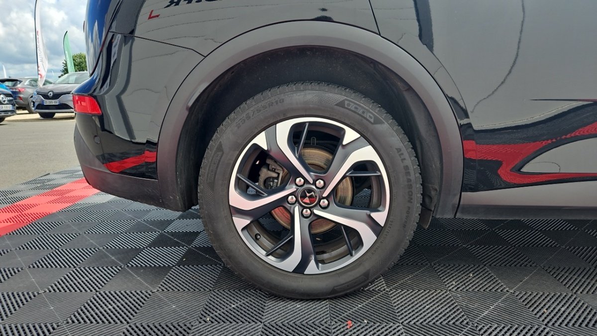 DS DS 7 Crossback - Photo 8