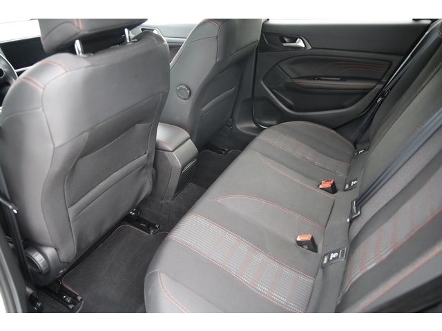 Peugeot 308 - Photo 11