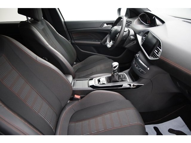 Peugeot 308 - Photo 14