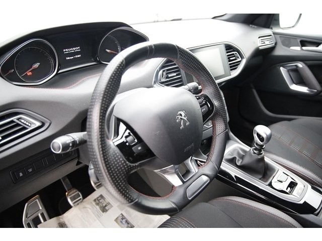 Peugeot 308 - Photo 10