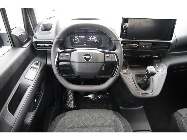Opel Combo - Photo 17