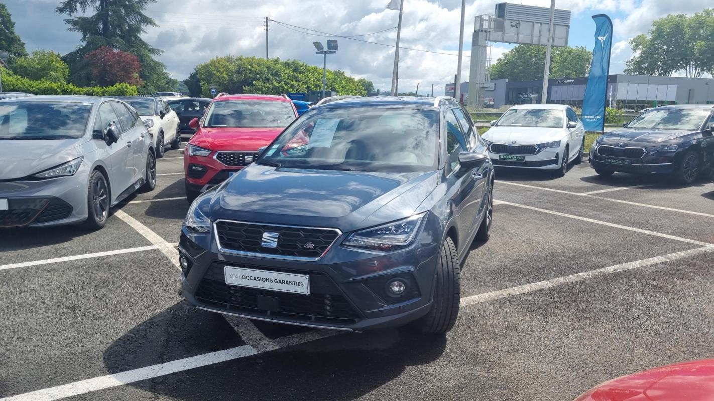 Seat Arona - Photo 1