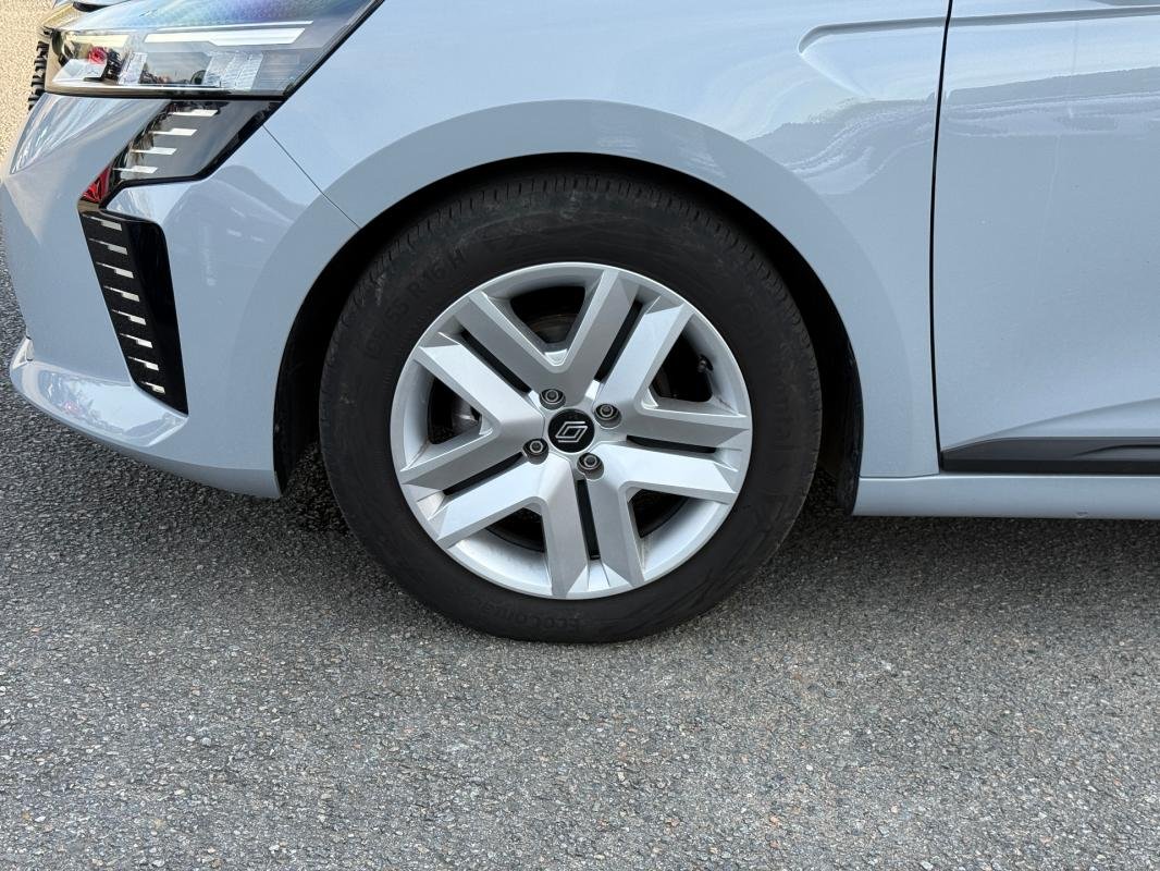Renault Clio - Photo 23