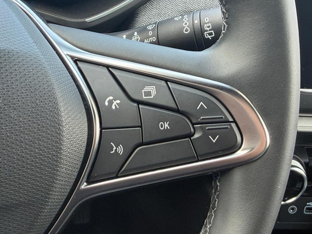 Renault Clio - Photo 22