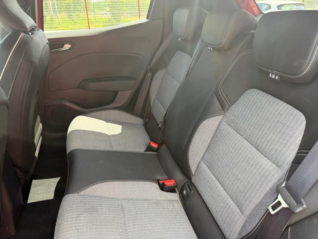 Renault Clio - Photo 29