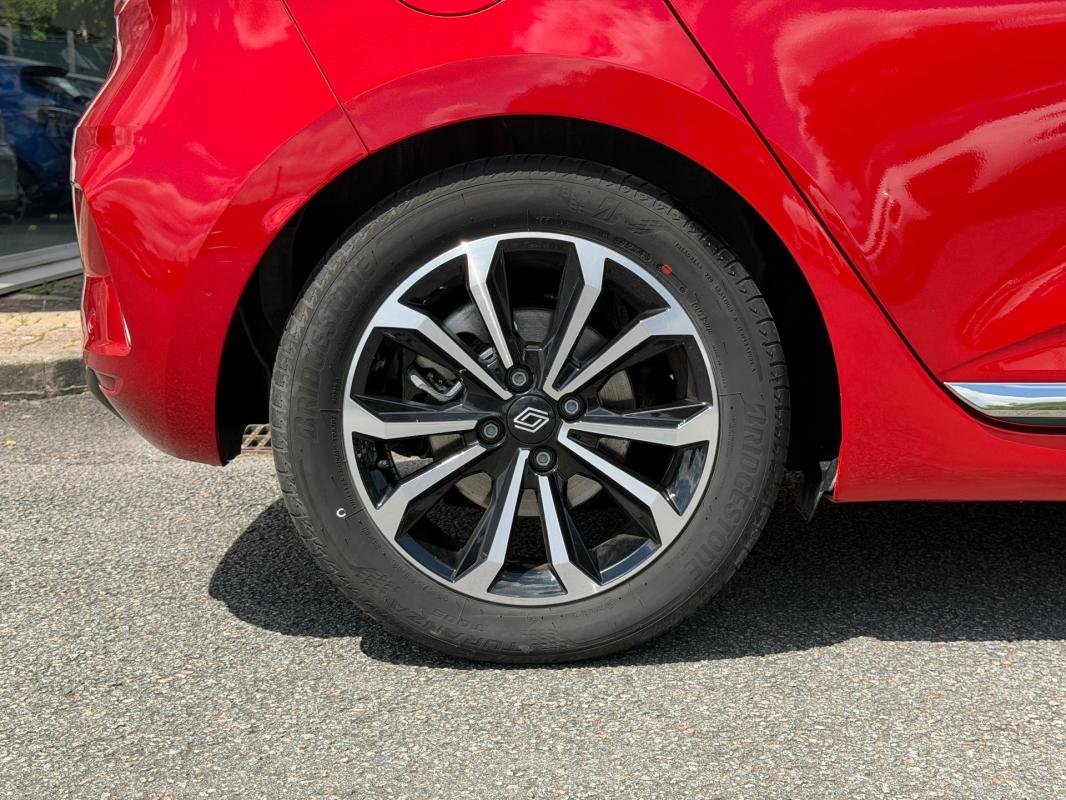 Renault Clio - Photo 32