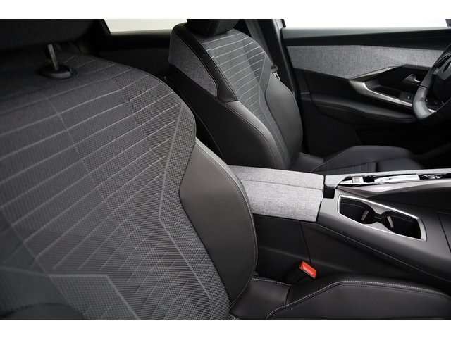 Peugeot 3008 - Photo 13