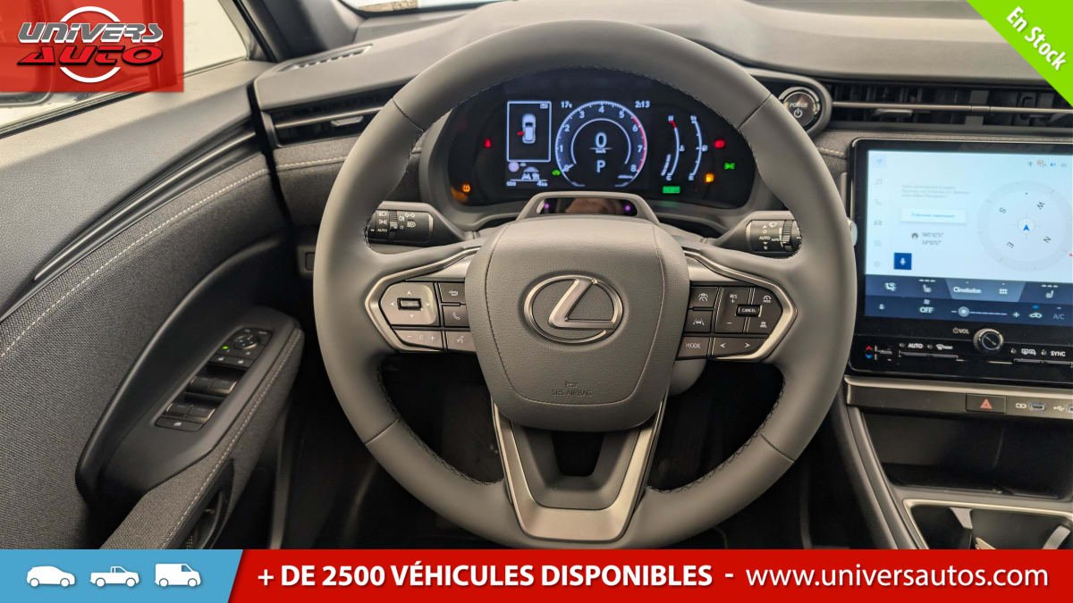Lexus LBX - Photo 36
