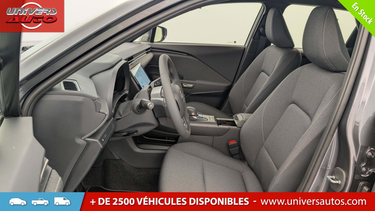 Lexus LBX - Photo 38
