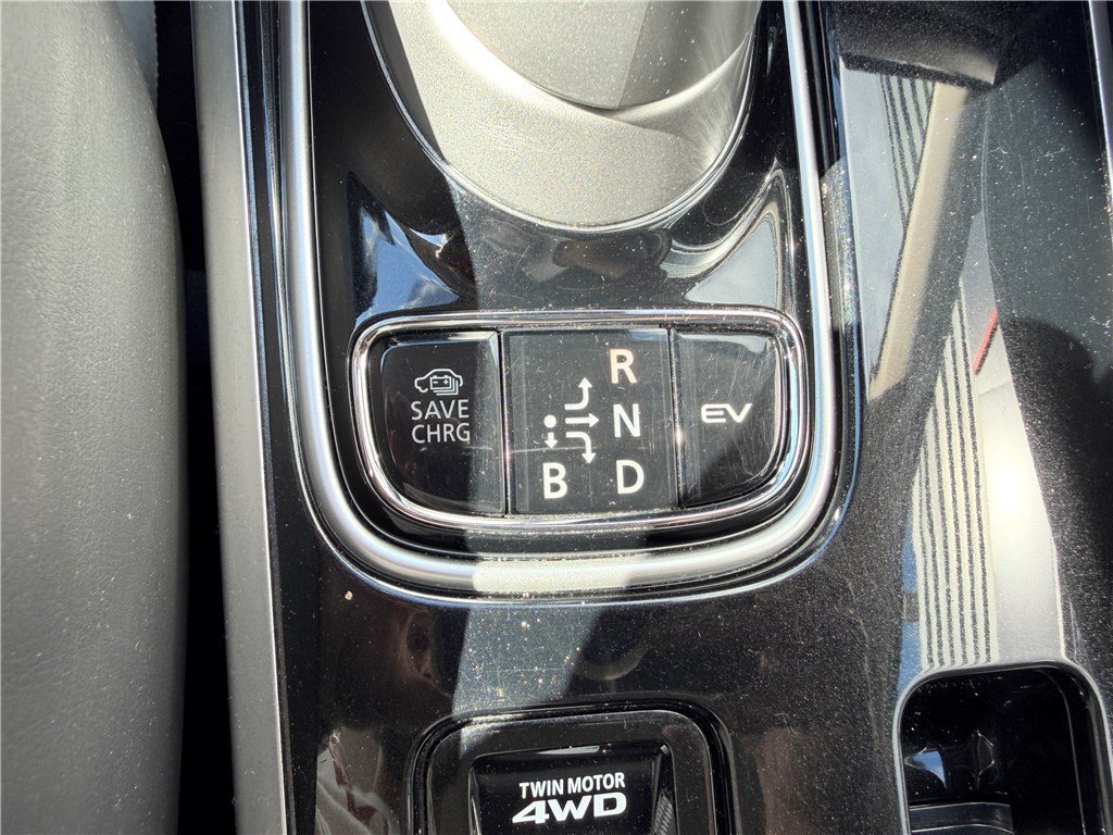 Mitsubishi Outlander - Photo 19