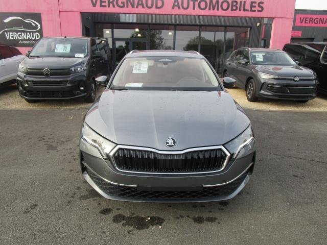 Skoda Octavia - Photo 2